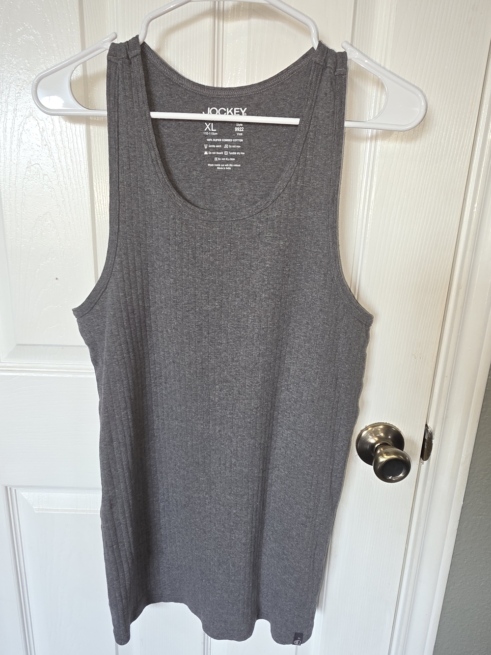 Jockey Women’s Gray Ribbed Tank Top